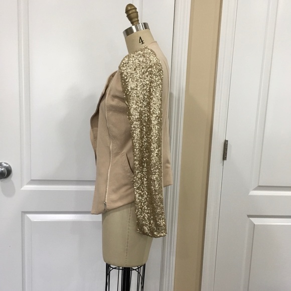 Tobi Gold Sequins Motorcycle Sweater - Picture 2 of 5